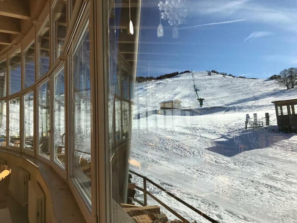 Hotel Sole Del Baldo Брентонико Экстерьер фото
