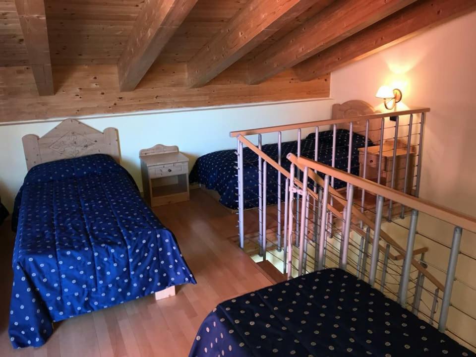 Hotel Sole Del Baldo Брентонико Экстерьер фото